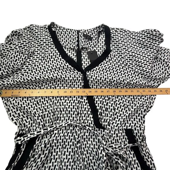 Eloquii Women's Plus 3X Black & White V-Neck Jumpsuit With Belt NEW NWT - Picture 12 of 16